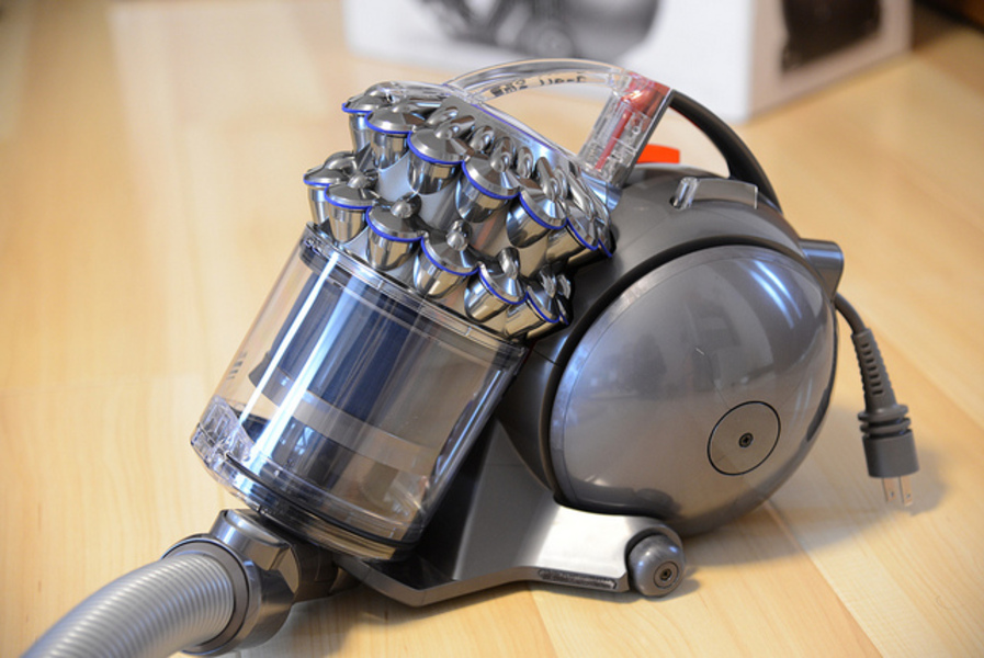 dyson DC63 掃除機 本体 キャニスター ダイソンのスタンダードキャニスター Dyson DC63はやっぱりフル